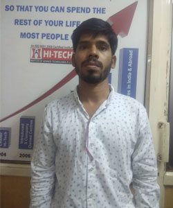 Student for mobile repairing course